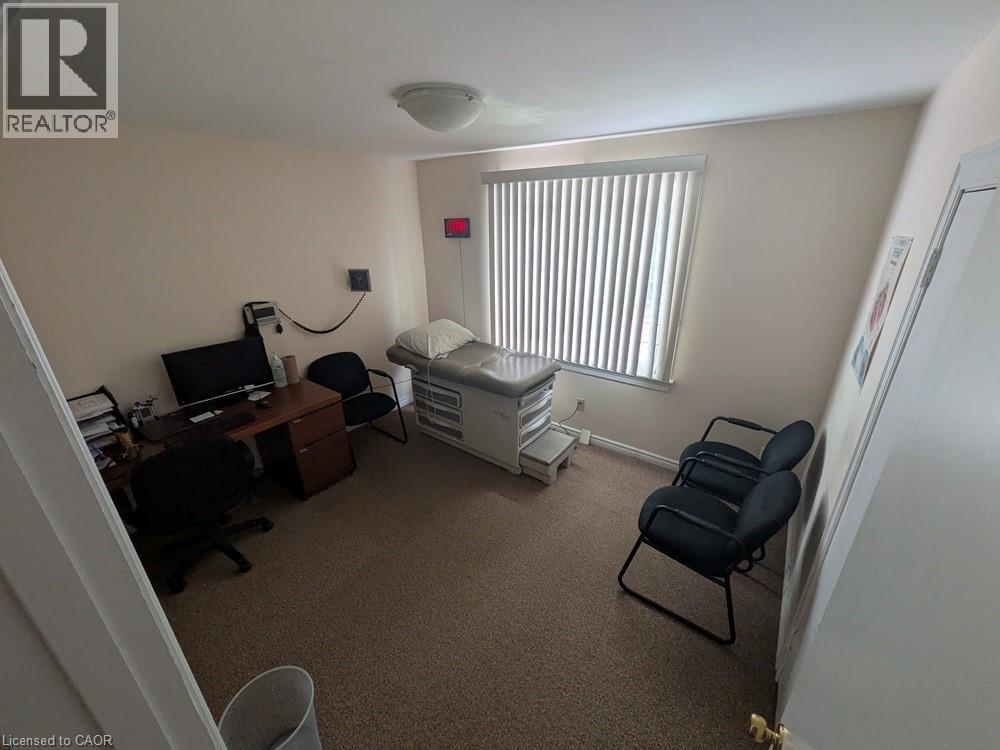 663 Coronation Boulevard Property Photo 11