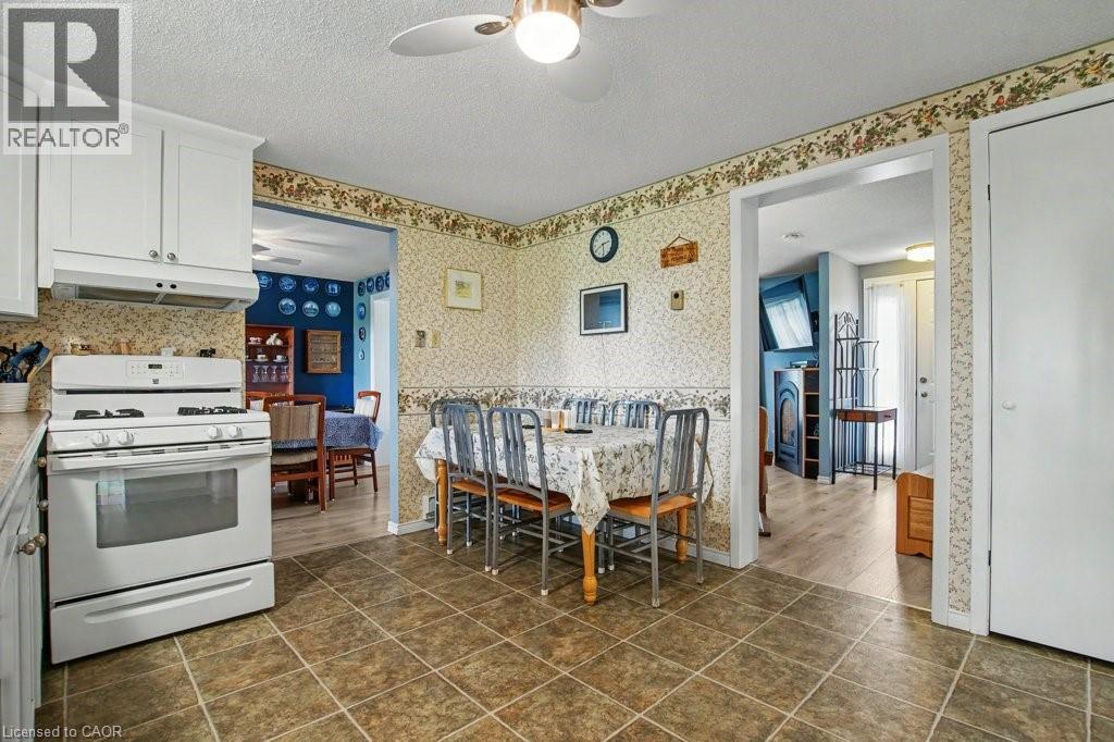 51 Schade Street Property Photo 12