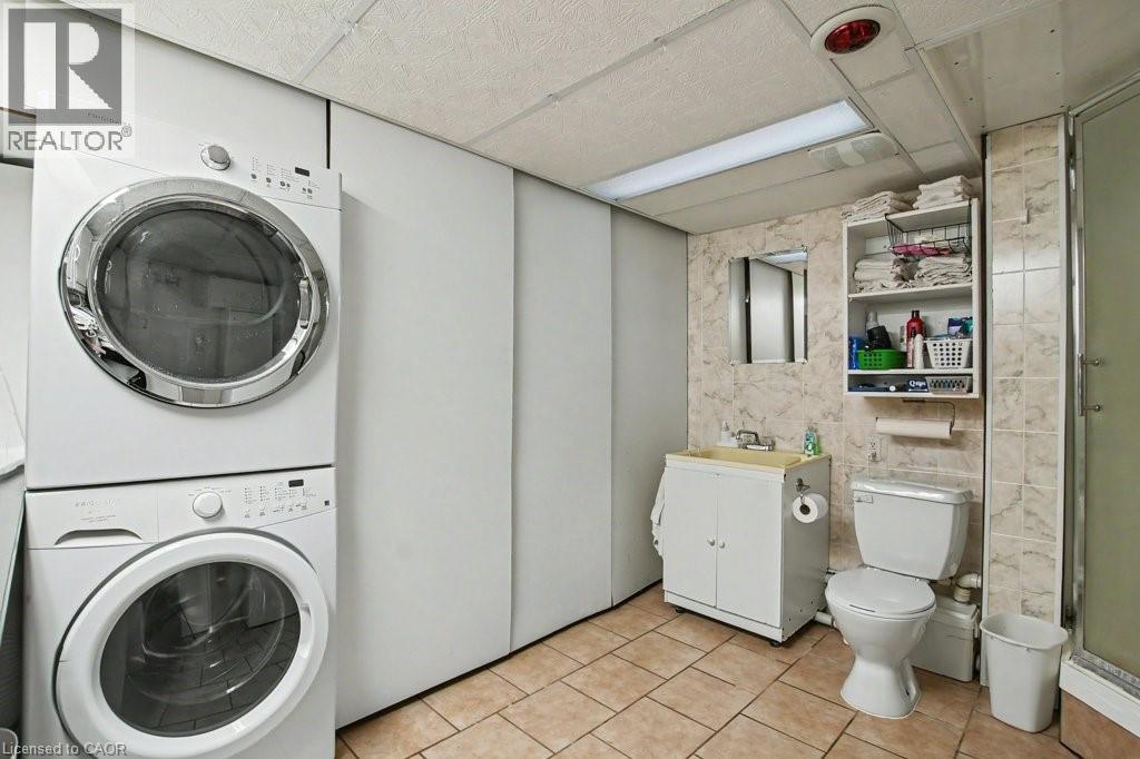 51 Schade Street Property Photo 24