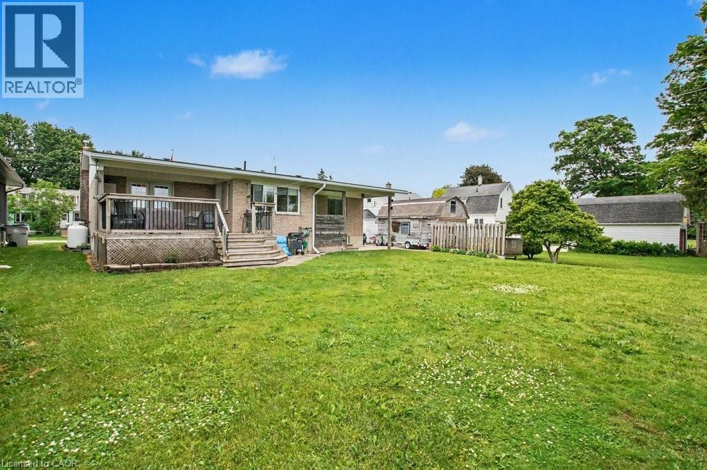 51 Schade Street Property Photo 42