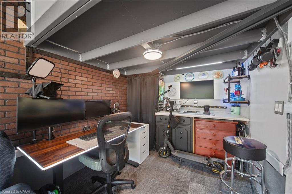 54 Argyle Street S Unit# 4 Property Photo 35