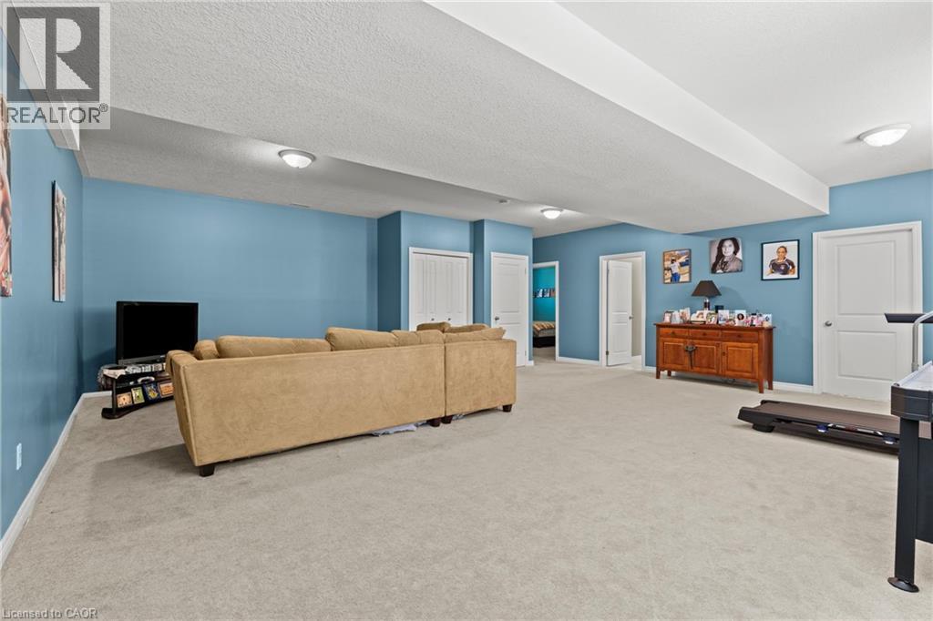 92 White Water Drive Property Photo 20