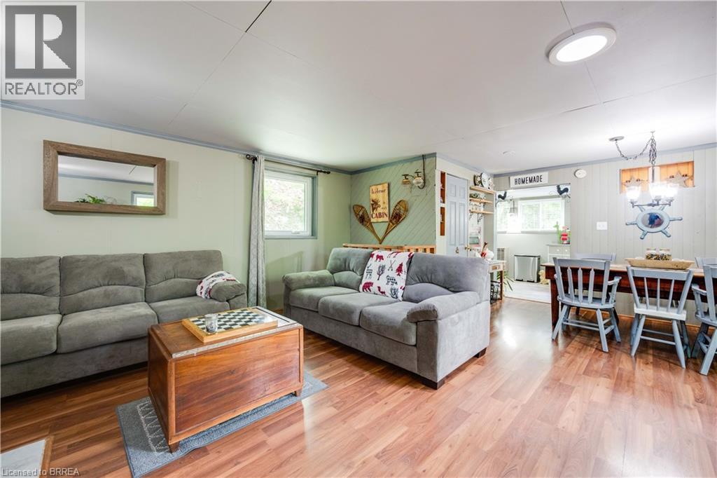 551 East River Road Property Photo 17