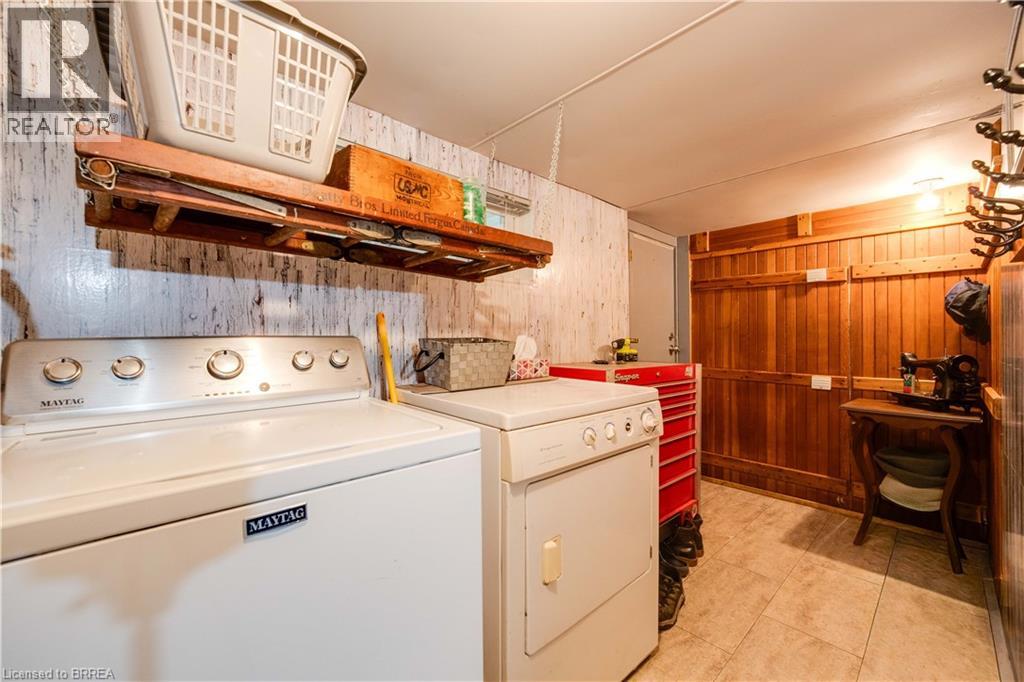 551 East River Road Property Photo 23