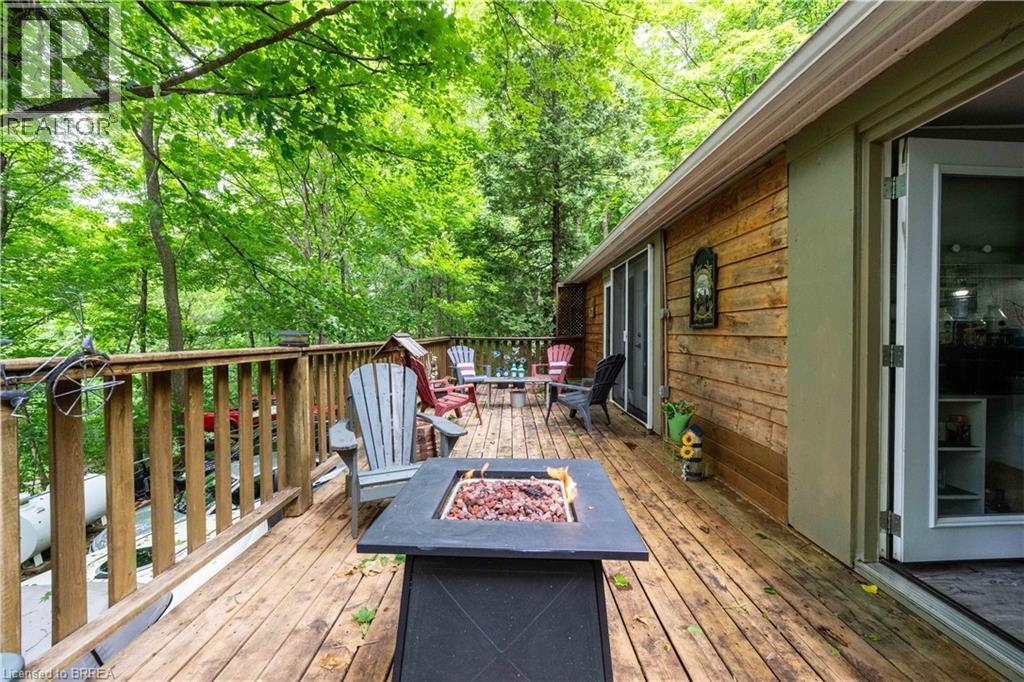 551 East River Road Property Photo 28