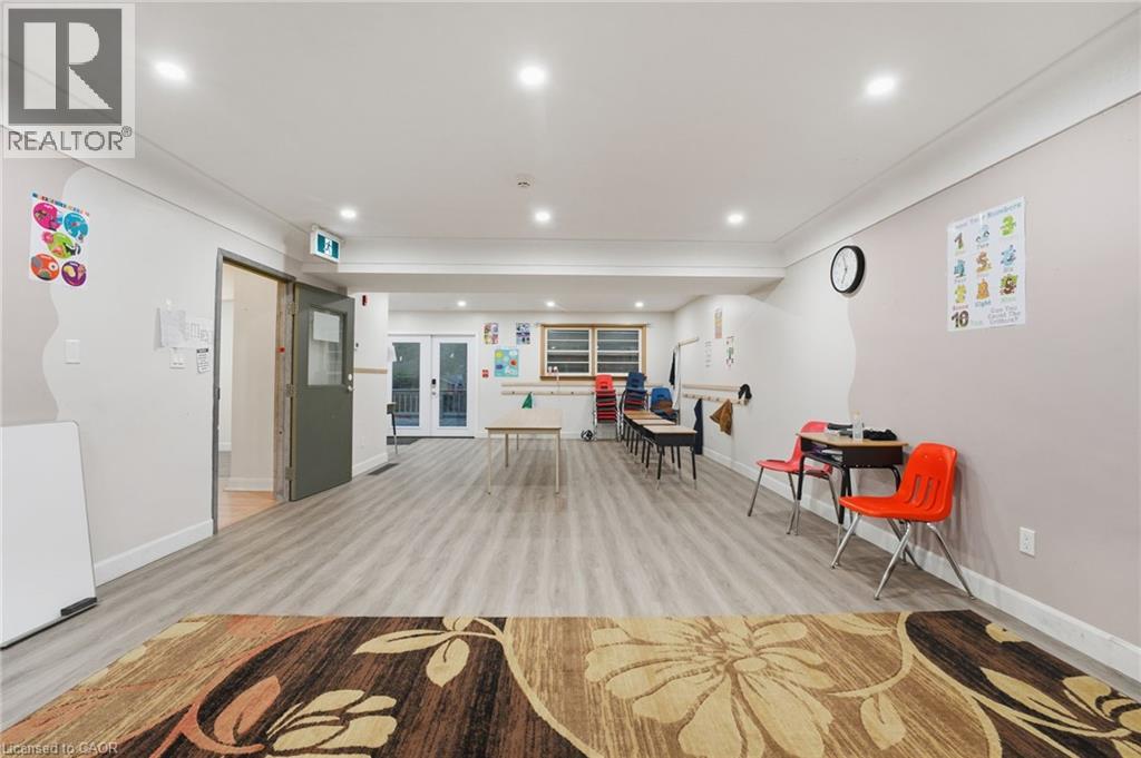 87 Blandford Street Property Photo 17