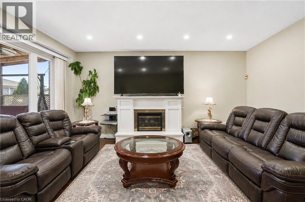 15 Talia Court Property Photo 10