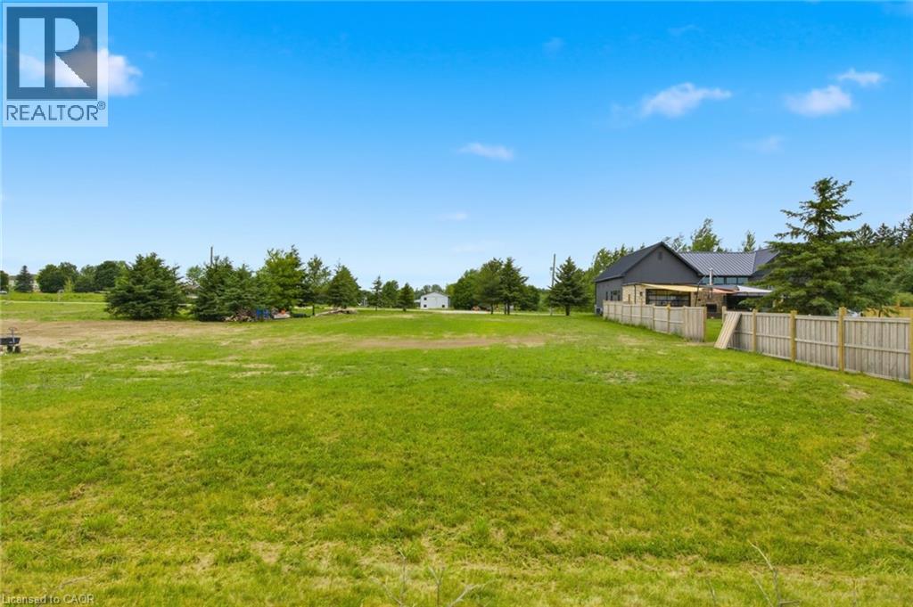 1022 Currie Street Property Photo 13