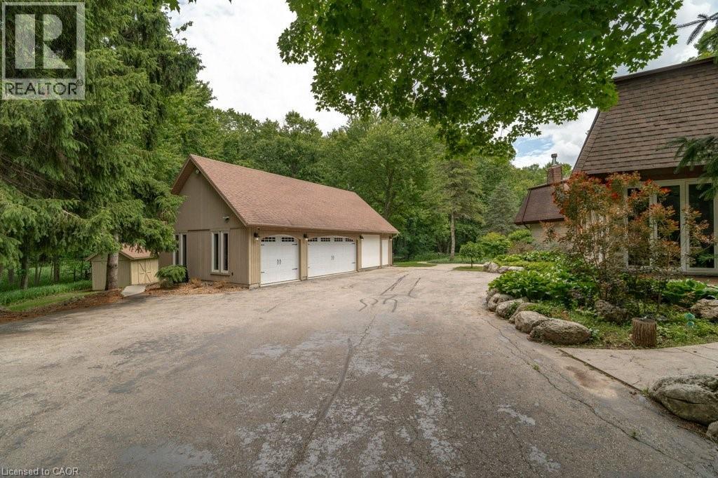 2229 Herrgott Road Property Photo 7