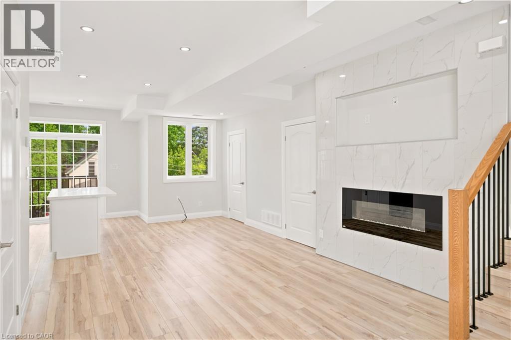 131 St George Street Property Photo 9