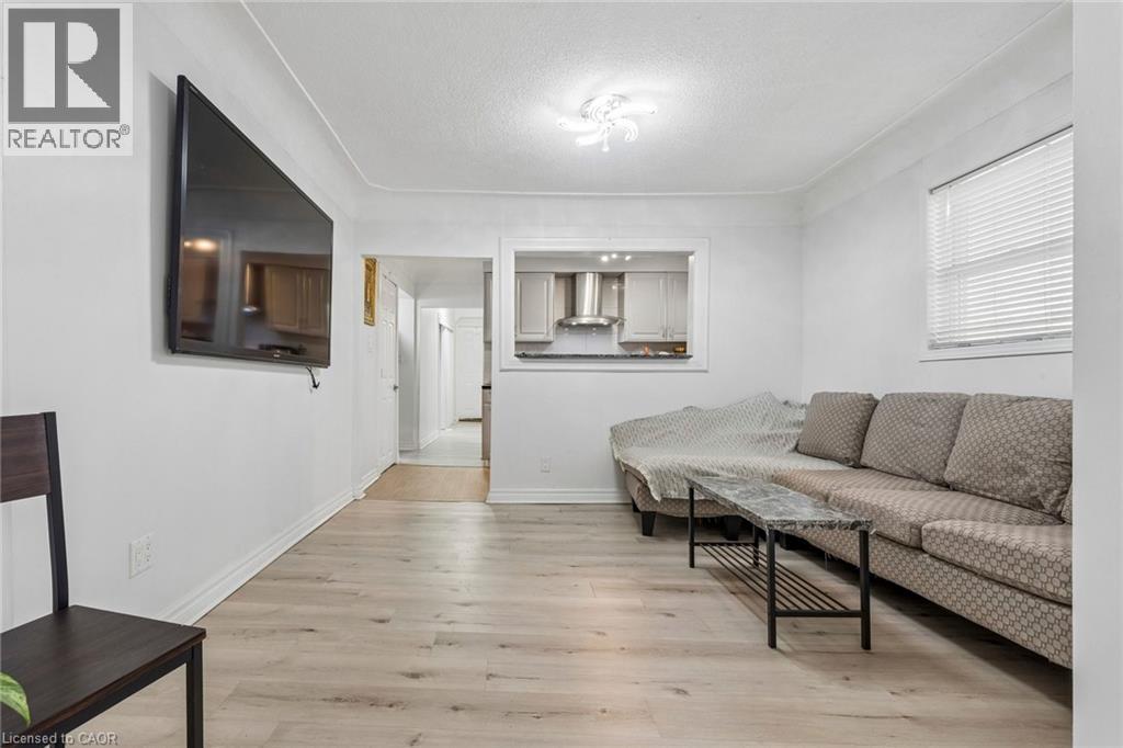 43 Whitfield Avenue Property Photo 10