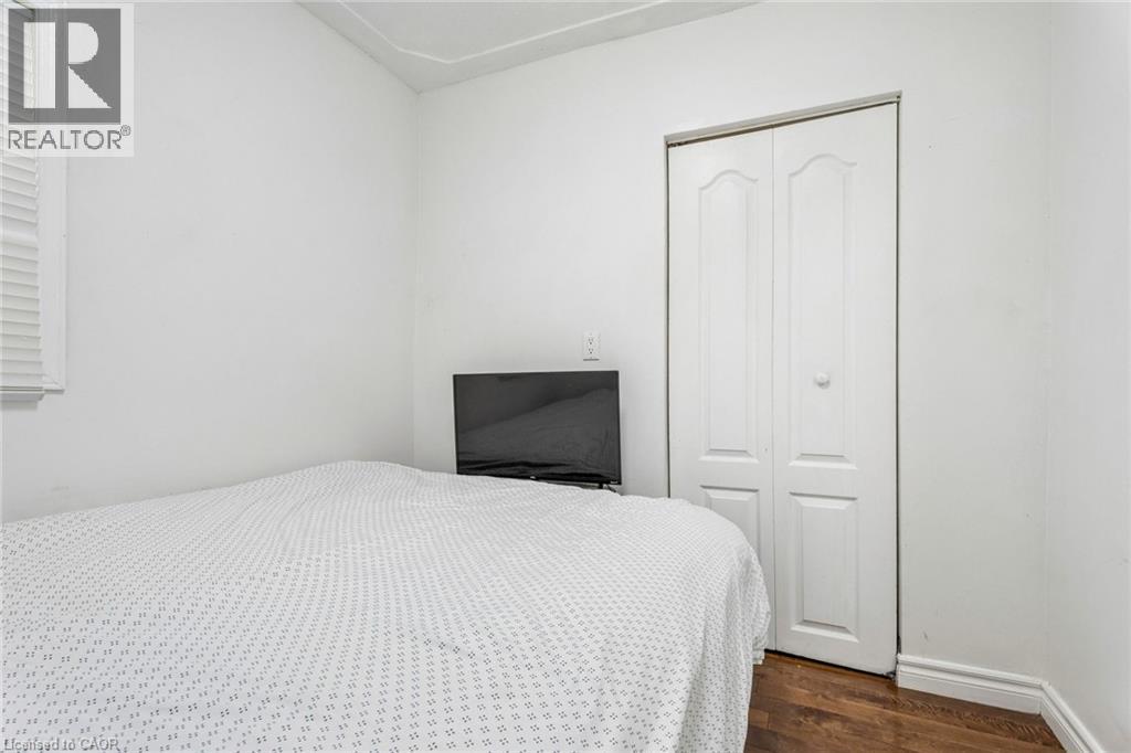 43 Whitfield Avenue Property Photo 28