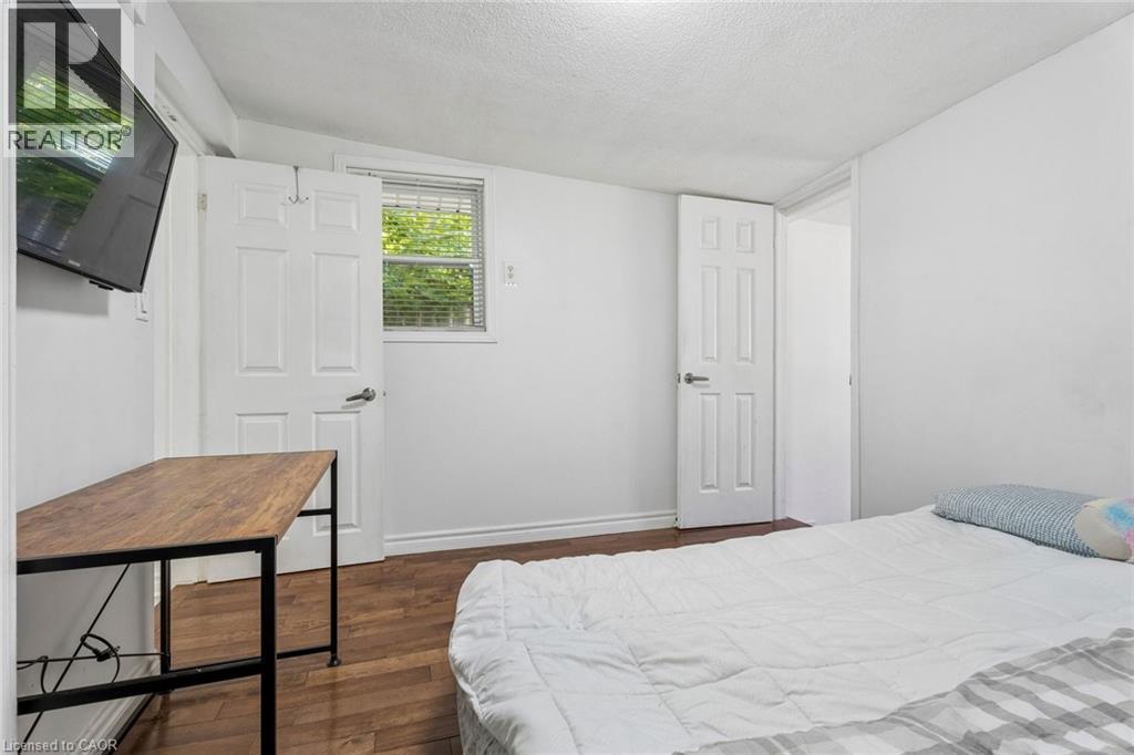 43 Whitfield Avenue Property Photo 34