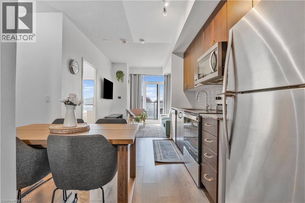 3220 Sheppard Avenue E Property Photo 12