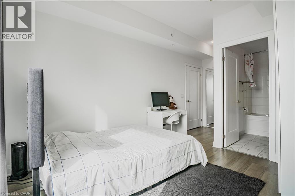 3220 Sheppard Avenue E Property Photo 21