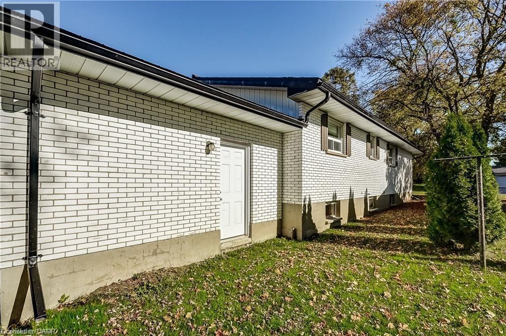 480 Cavan Street Property Photo 8