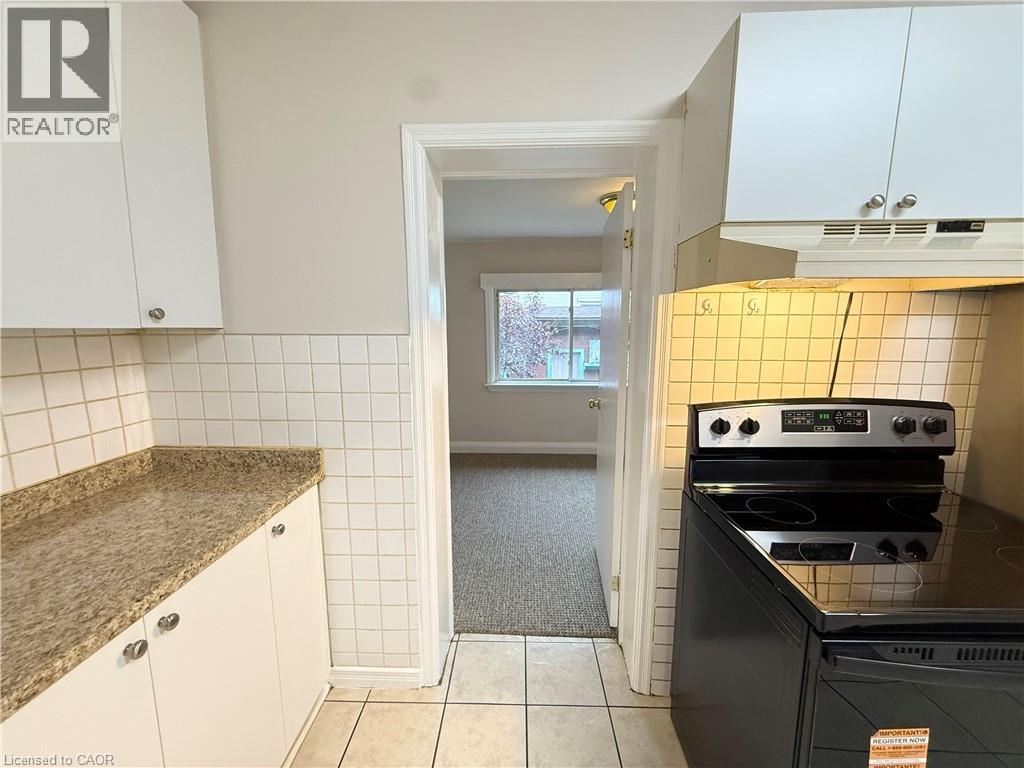 24 Somerset Avenue Property Photo 9