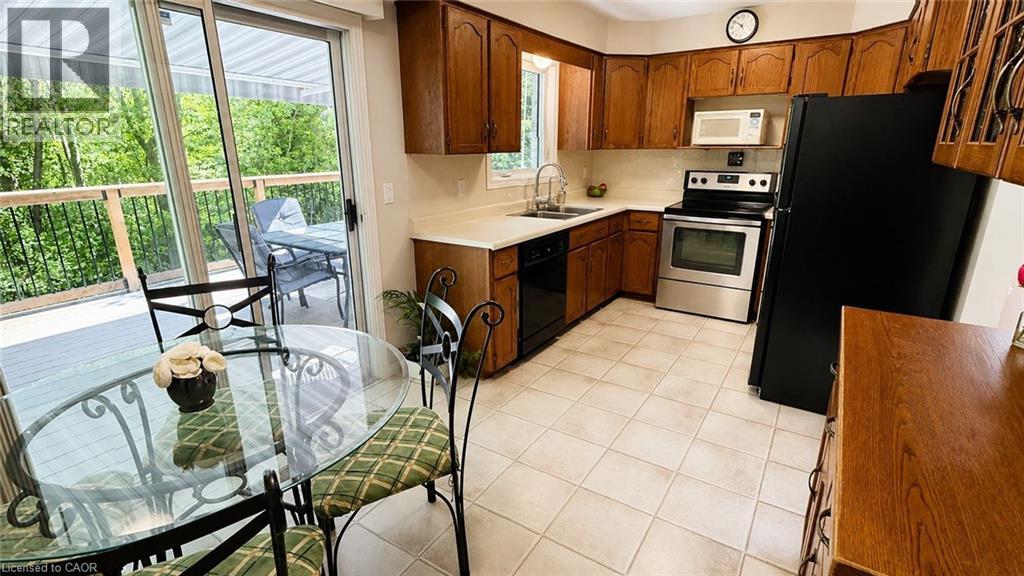 240 Stoke Drive Property Photo 8