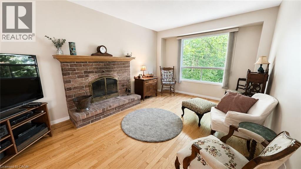 240 Stoke Drive Property Photo 9