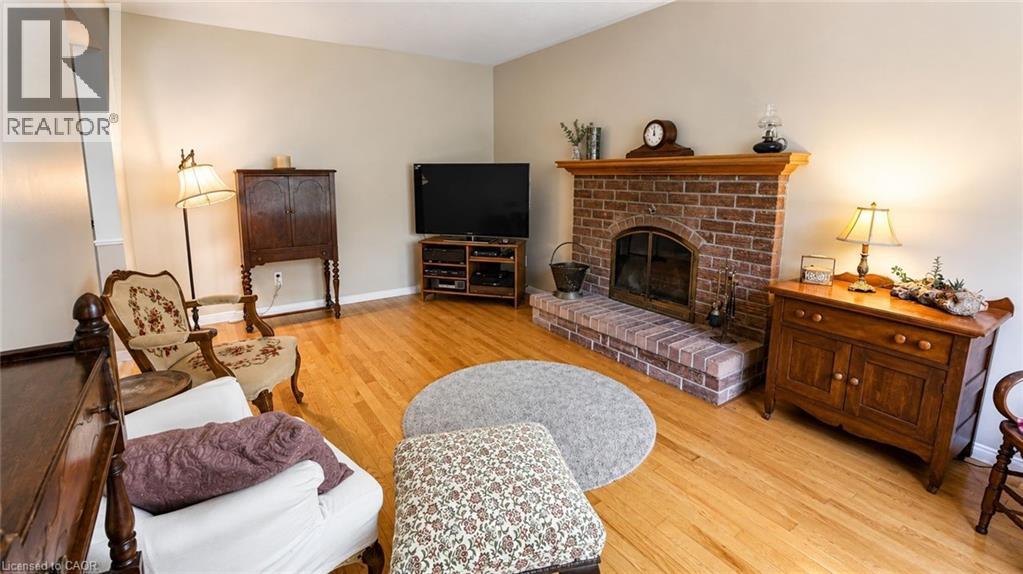 240 Stoke Drive Property Photo 10