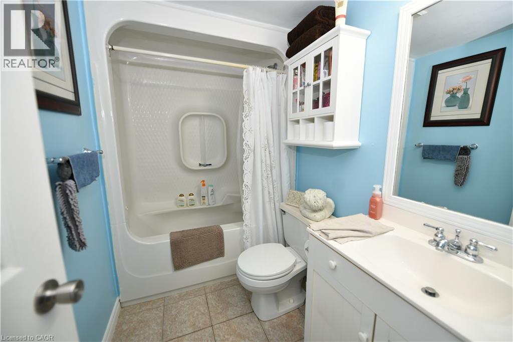 266 Overlea Drive Unit# 206 Property Photo 7