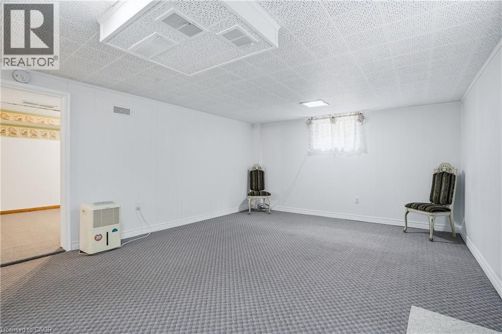147 Village Road Property Photo 27