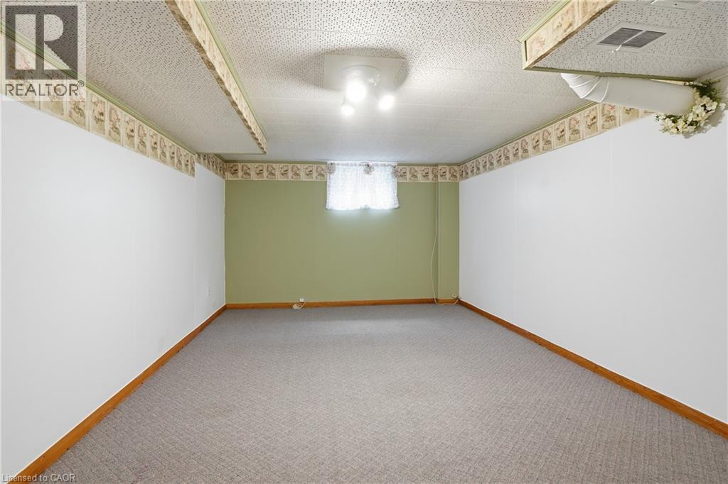 147 Village Road Property Photo 29