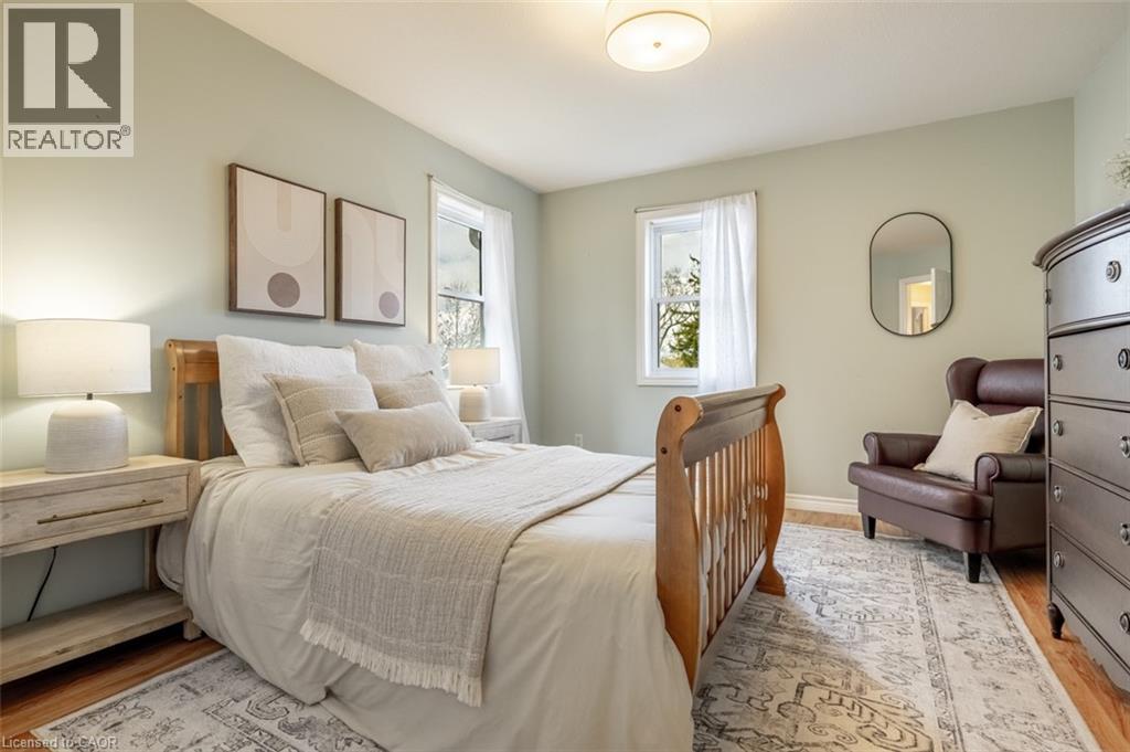 120 Charles Street E Property Photo 14