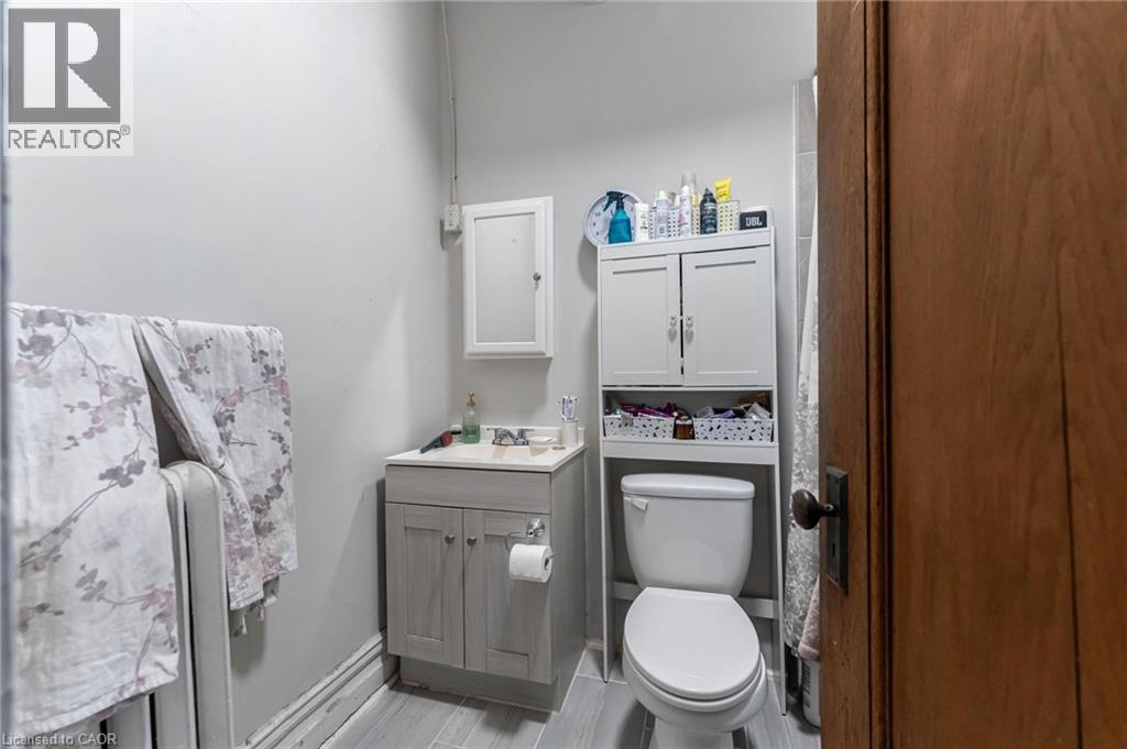25 West Avenue S Property Photo 8