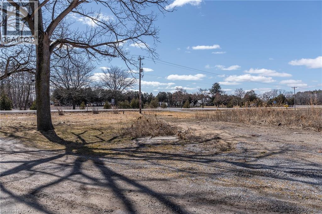 131 Highway 6 Property Photo 6