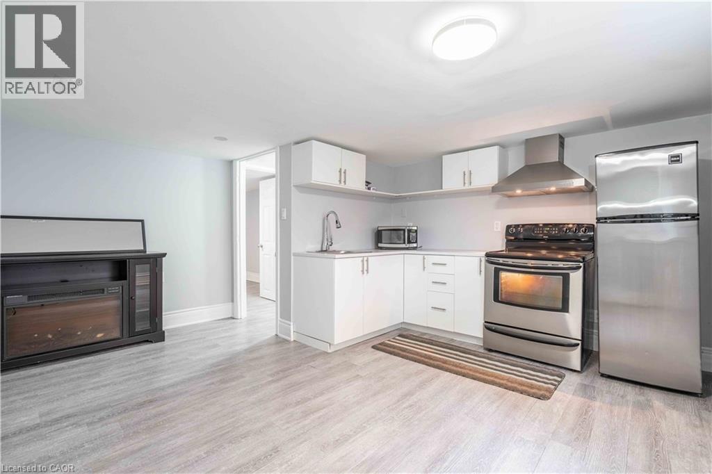 73 West 3rd Unit# B Property Photo 5