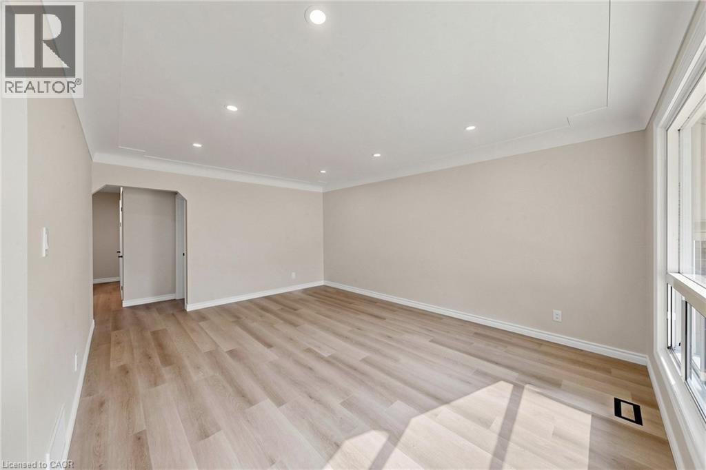 28 Warren Avenue Property Photo 4