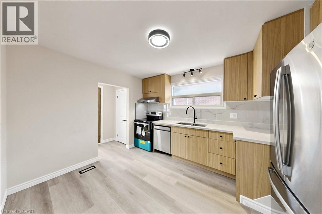 28 Warren Avenue Property Photo 6