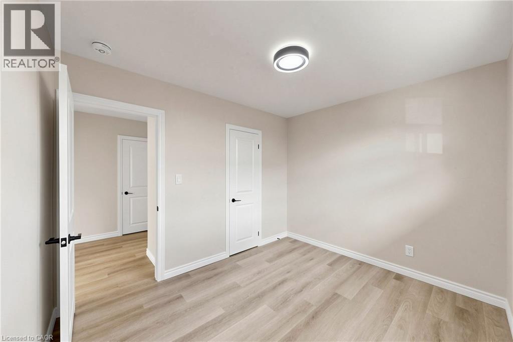 28 Warren Avenue Property Photo 9