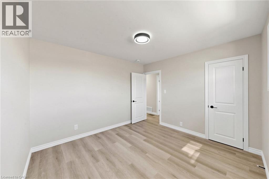 28 Warren Avenue Property Photo 11