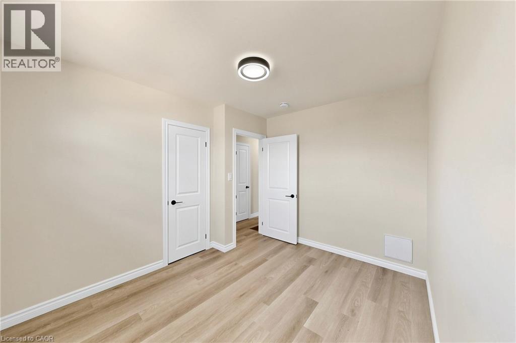 28 Warren Avenue Property Photo 13
