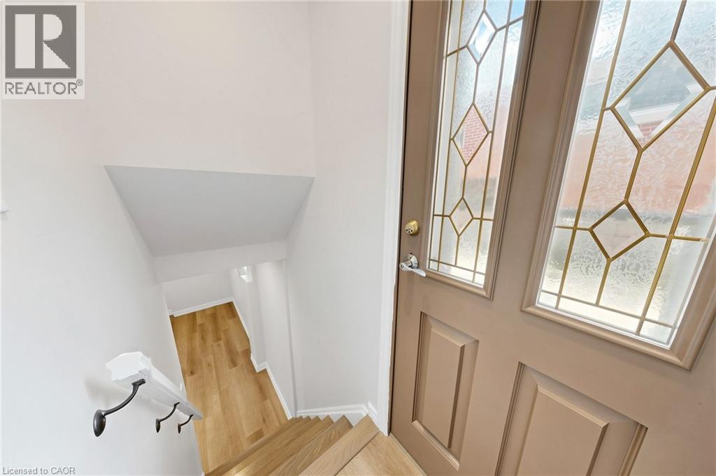 28 Warren Avenue Property Photo 19