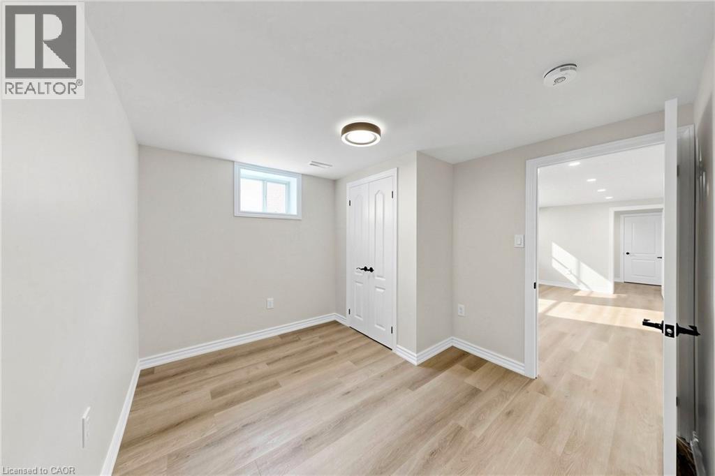 28 Warren Avenue Property Photo 25