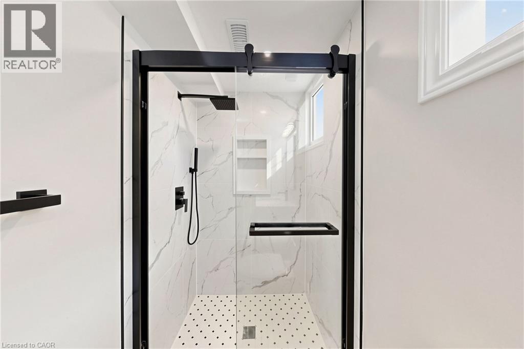 28 Warren Avenue Property Photo 31