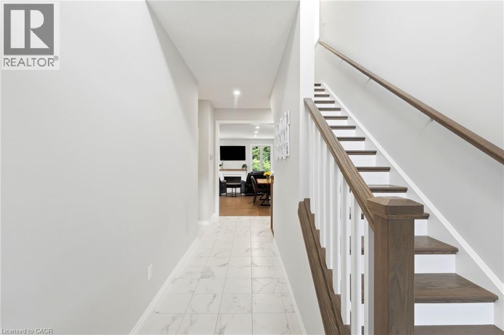 39 Dunning Way Property Photo 4