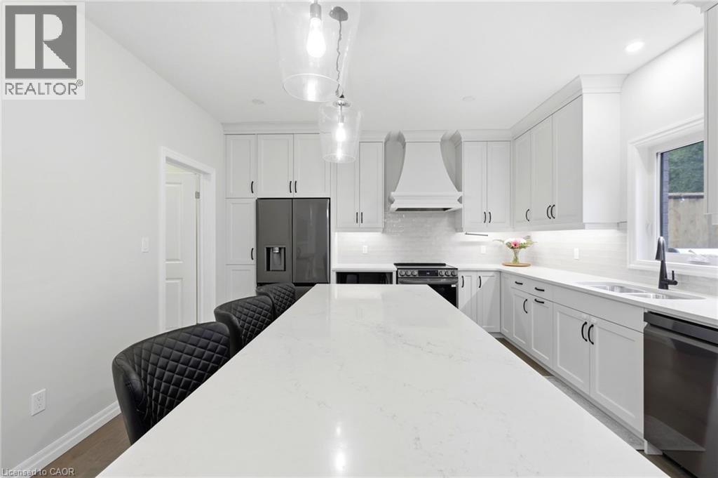39 Dunning Way Property Photo 10