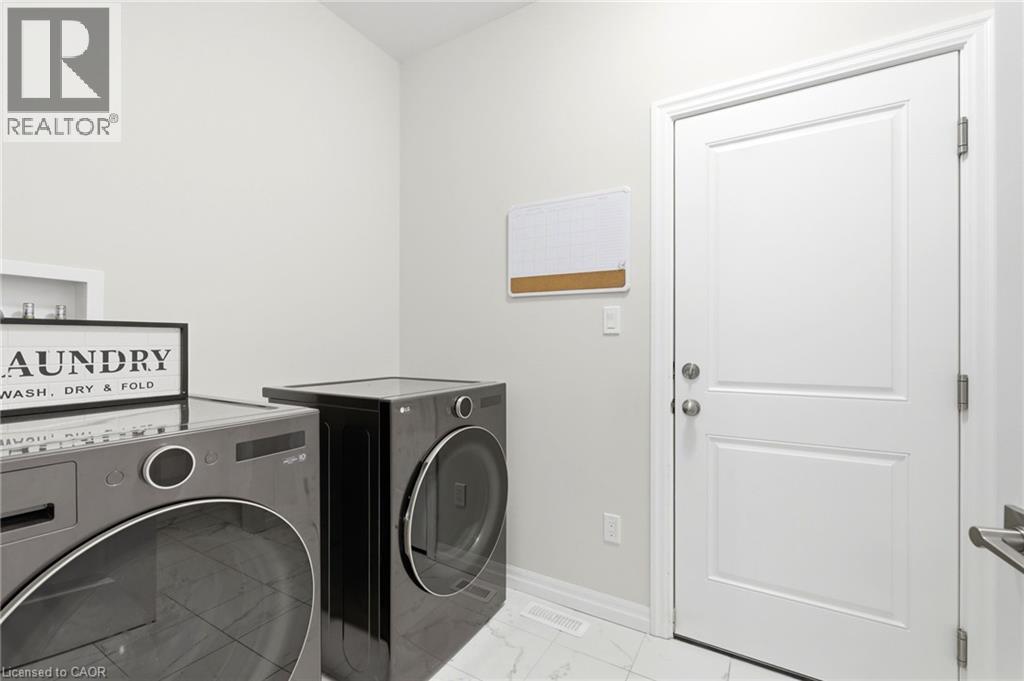 39 Dunning Way Property Photo 19