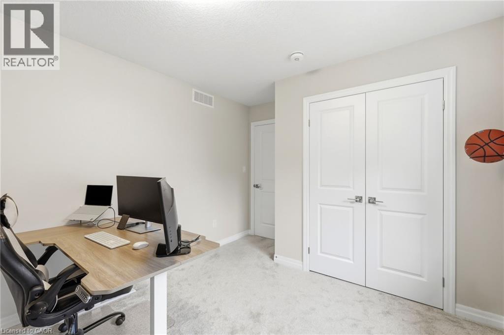 39 Dunning Way Property Photo 25