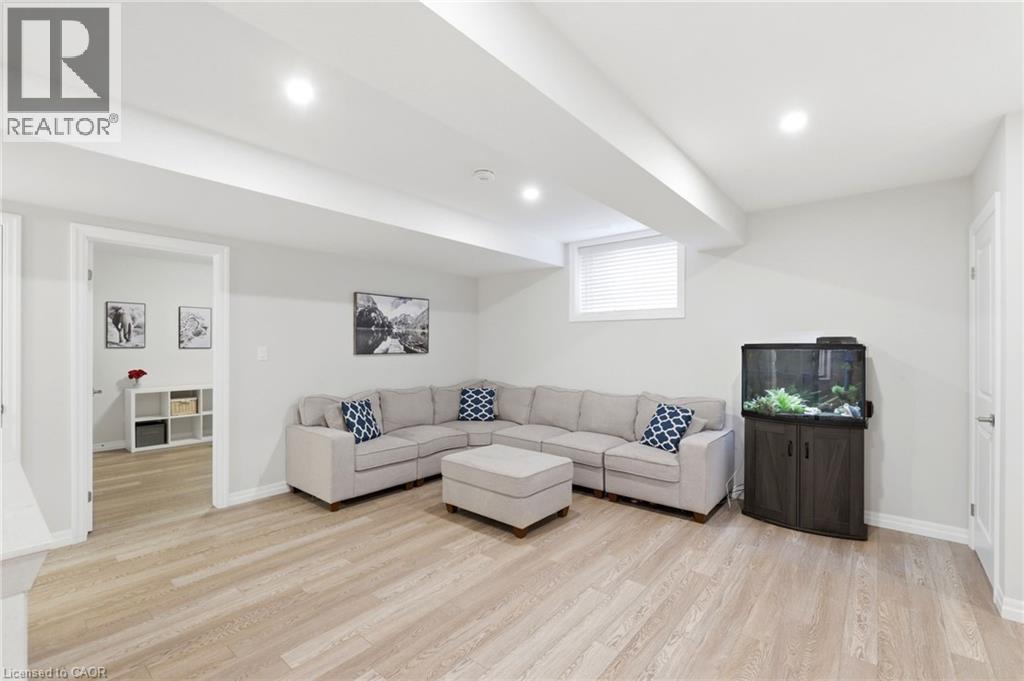 39 Dunning Way Property Photo 33