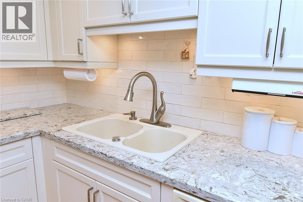 150 Wilson Street W Unit# 303 Property Photo 17