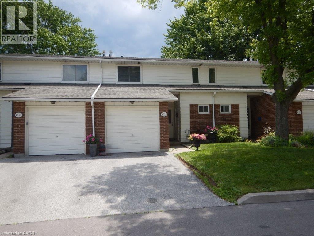 473 Woodview Road Unit# 2 Property Photo 1