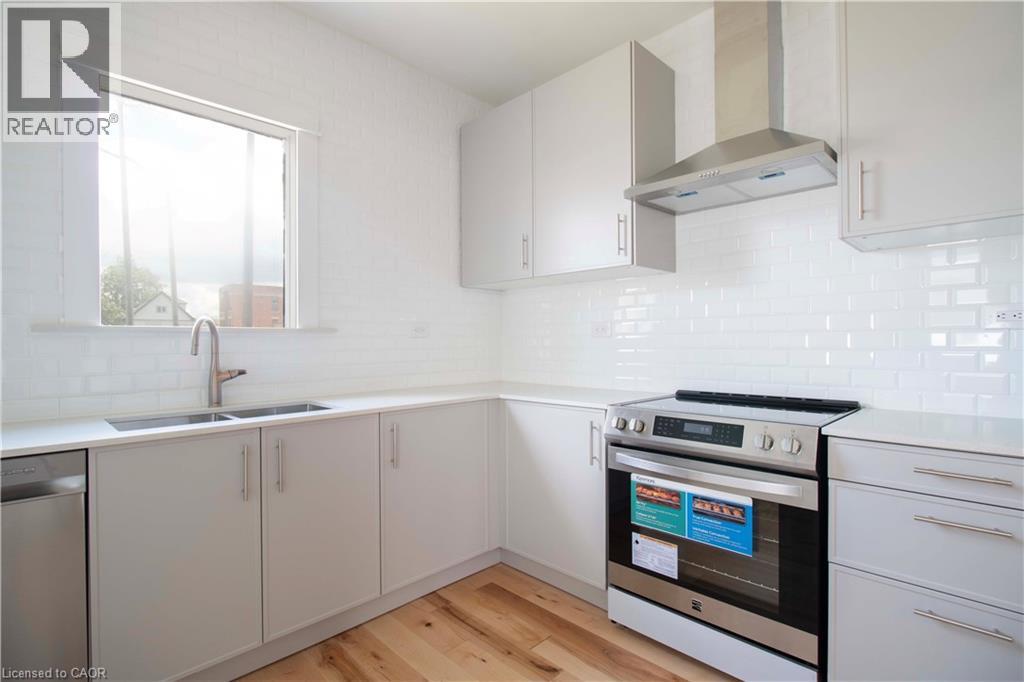 36 Fullerton Avenue Property Photo 17