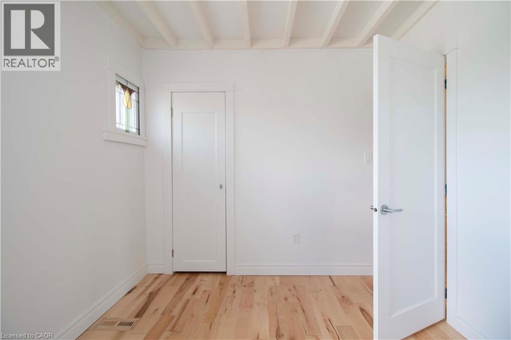 36 Fullerton Avenue Property Photo 23