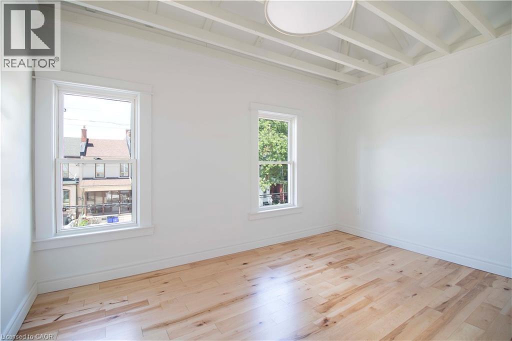 36 Fullerton Avenue Property Photo 28