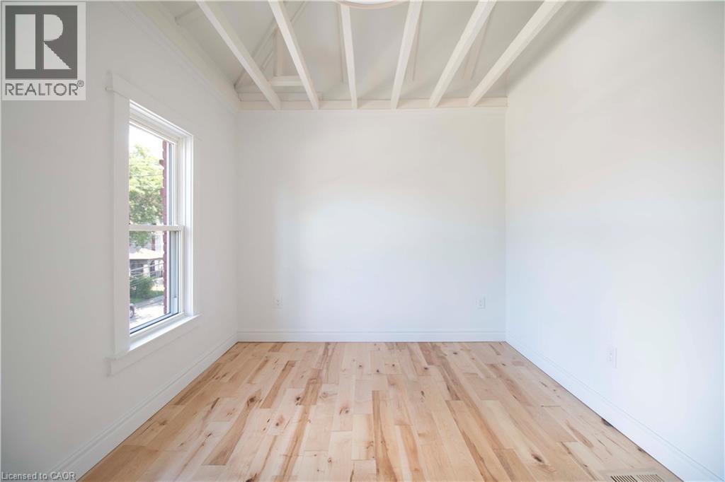 36 Fullerton Avenue Property Photo 29